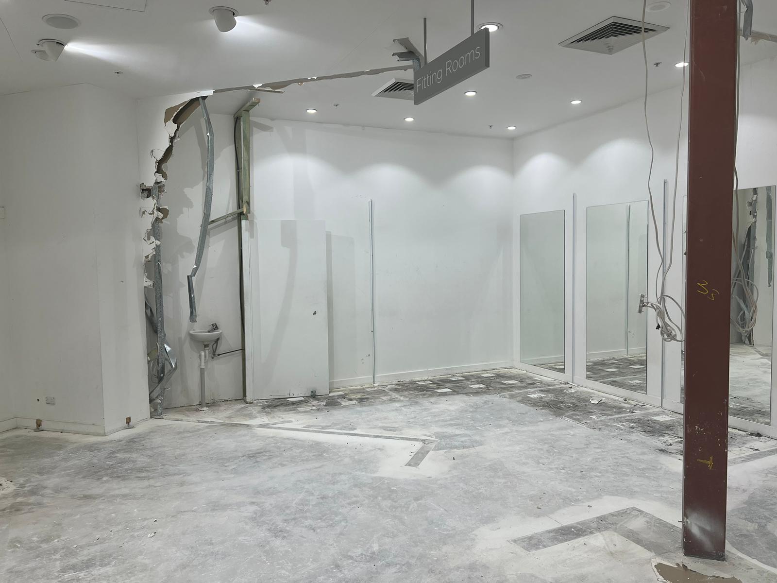 Read more about the article How to Restore Your Workspace to Landlord Standards Without Hidden Pitfalls