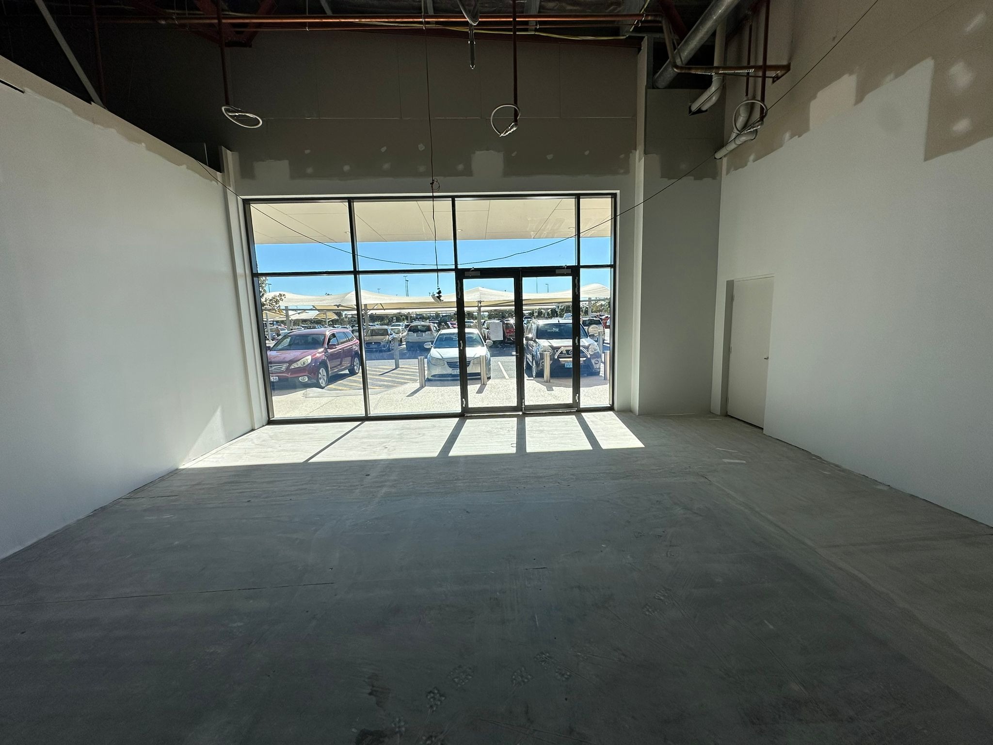 Read more about the article How Long Does Fitout Removal Usually Take? A Guide for Commercial Tenants
